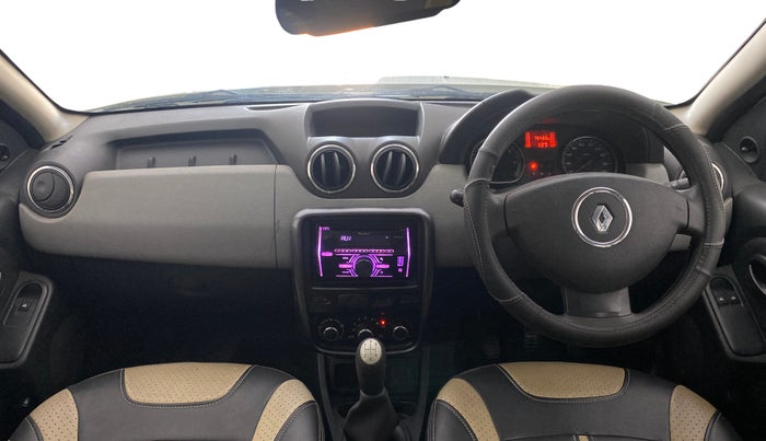 2014 Renault Duster 85 PS RXE DIESEL, Diesel, Manual, 75,390 km, Dashboard
