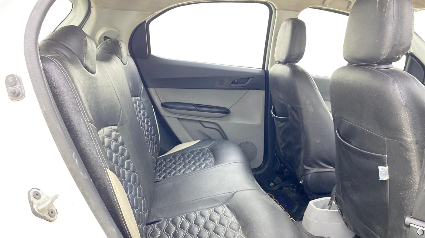 2022 Tata Tiago XT CNG, CNG, Manual, 63,607 km, Right Side Rear Door Cabin