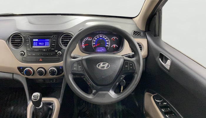 2016 Hyundai Grand i10 SPORTZ 1.2 KAPPA VTVT, Petrol, Manual, 1,36,544 km, Steering Wheel Close Up