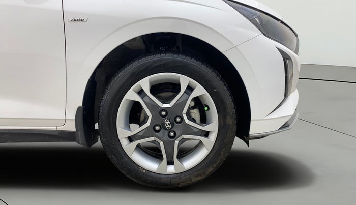 2024 Hyundai NEW I20 SPORTZ 1.2 IVT, Petrol, Automatic, 6,669 km, Right Front Wheel