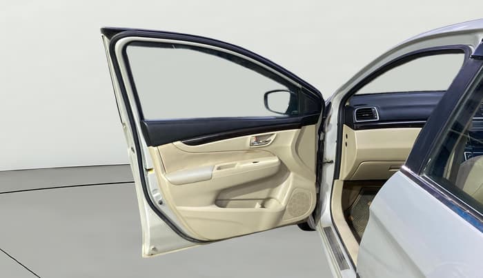 2018 Maruti Ciaz DELTA 1.4 MT PETROL, Petrol, Manual, 50,605 km, LHS Front Door
