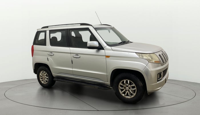 2016 Mahindra TUV300 T8, Diesel, Manual, 1,19,162 km, Right Front Diagonal