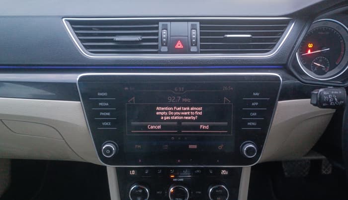 2017 Skoda Superb L&K 1.8 TSI AT, Petrol, Automatic, 80,121 km, Air Conditioner