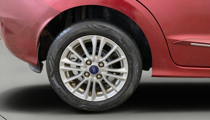 2019 Ford Figo Aspire TITANIUM 1.2 PETROL, Petrol, Manual, 1,14,033 km, Right Rear Wheel