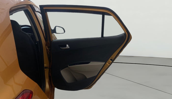 2015 Hyundai Grand i10 SPORTZ 1.2 KAPPA VTVT, Petrol, Manual, 82,147 km, RHS Rear Door