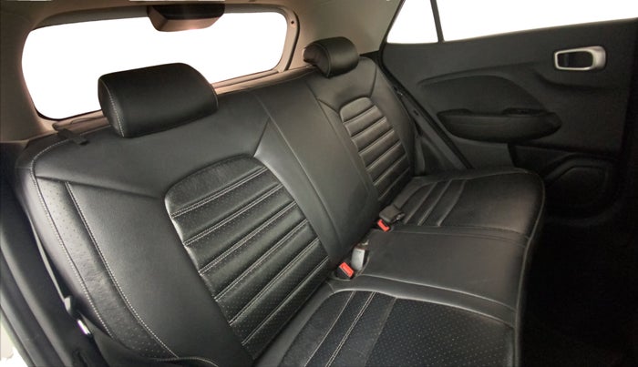 2019 Hyundai VENUE SX PLUS 1.0 TURBO DCT, Petrol, Automatic, 93,059 km, Right Side Rear Door Cabin