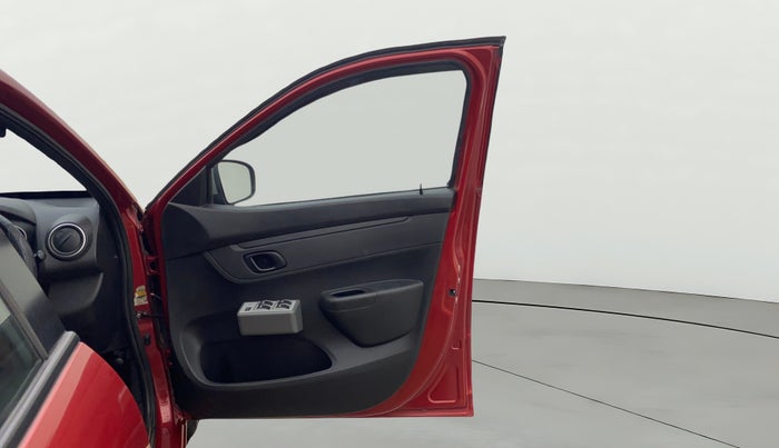 2018 Renault Kwid RXL, Petrol, Manual, 3,393 km, RHS Front Door