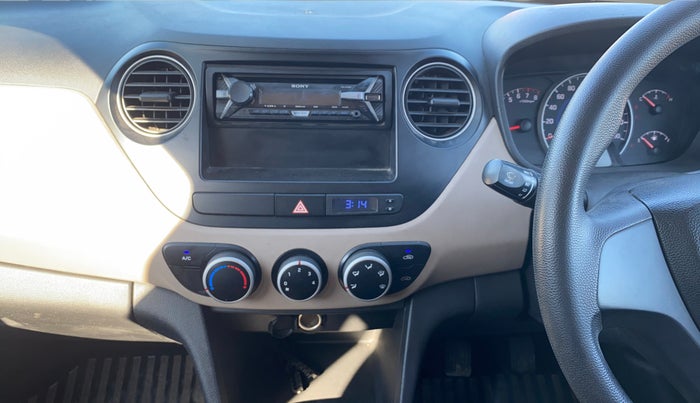 2016 Hyundai Grand i10 MAGNA 1.2 KAPPA VTVT, Petrol, Manual, 39,921 km, Air Conditioner