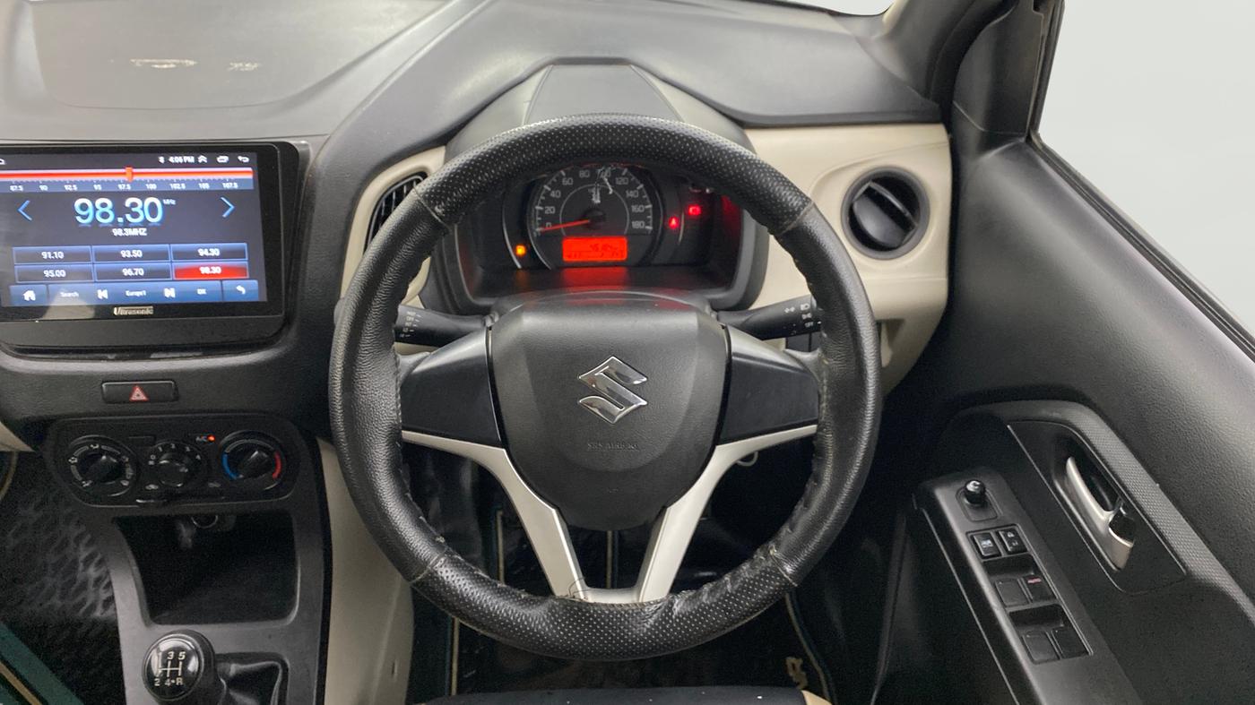 2020 Maruti New Wagon-R VXI 1.0, Petrol, Manual, 46,184 km, Steering Wheel Close Up