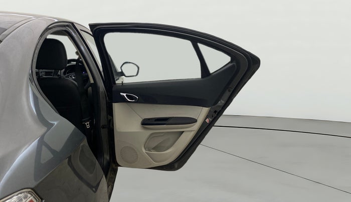 2022 Tata TIGOR XZ PLUS CNG, CNG, Manual, 80,699 km, RHS Rear Door