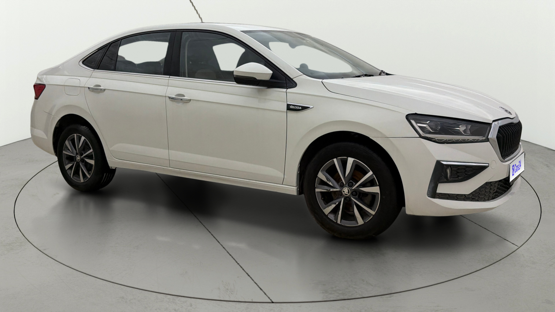 2022 Skoda Slavia 2021-2026 STYLE 1.0L TSI MT 2022 Skoda Slavia 2021-2026 STYLE 1.0L TSI MT