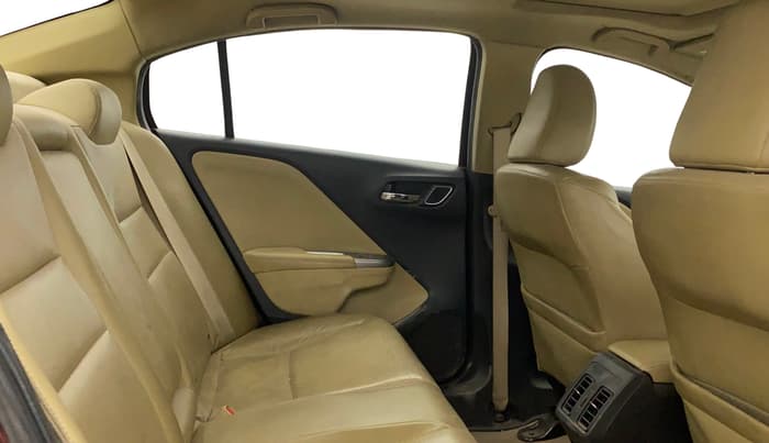 2018 Honda City 1.5L I-VTEC VX CVT, Petrol, Automatic, 1,17,590 km, Right Side Rear Door Cabin