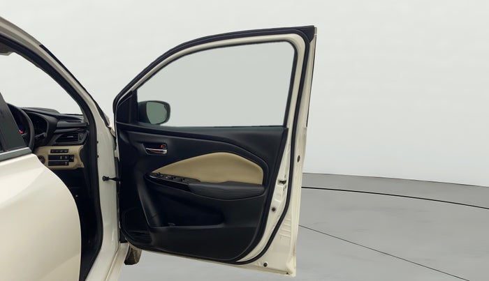 2023 Toyota Glanza V AMT, Petrol, Automatic, 29,377 km, RHS Front Door