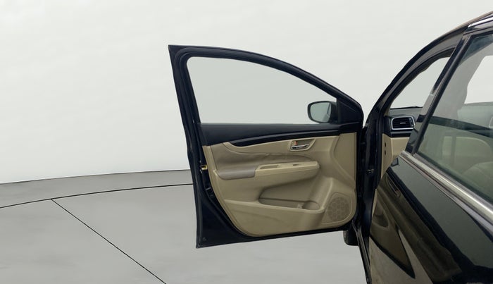 2014 Maruti Ciaz ZDI+, Diesel, Manual, 96,782 km, LHS Front Door