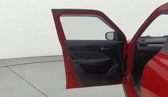 2020 Maruti Swift VXI, Petrol, Manual, 1,20,106 km, LHS Front Door