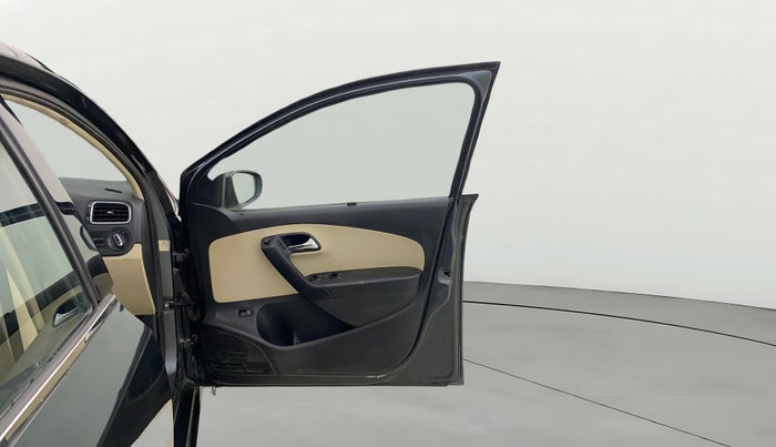 2018 Skoda Rapid STYLE 1.6 MPI AT, Petrol, Automatic, 74,971 km, RHS Front Door