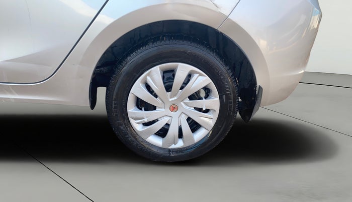 2017 Tata TIGOR XT PETROL, CNG, Manual, 37,080 km, Left Rear Wheel