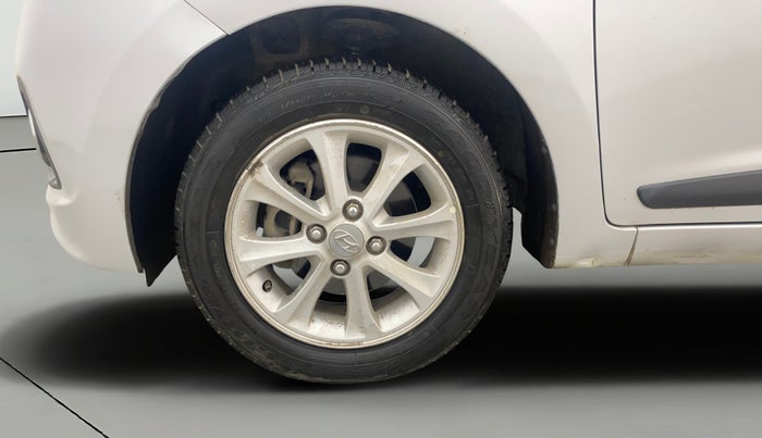 2014 Hyundai Grand i10 ASTA AT 1.2 KAPPA VTVT, Petrol, Automatic, 35,207 km, Left Front Wheel