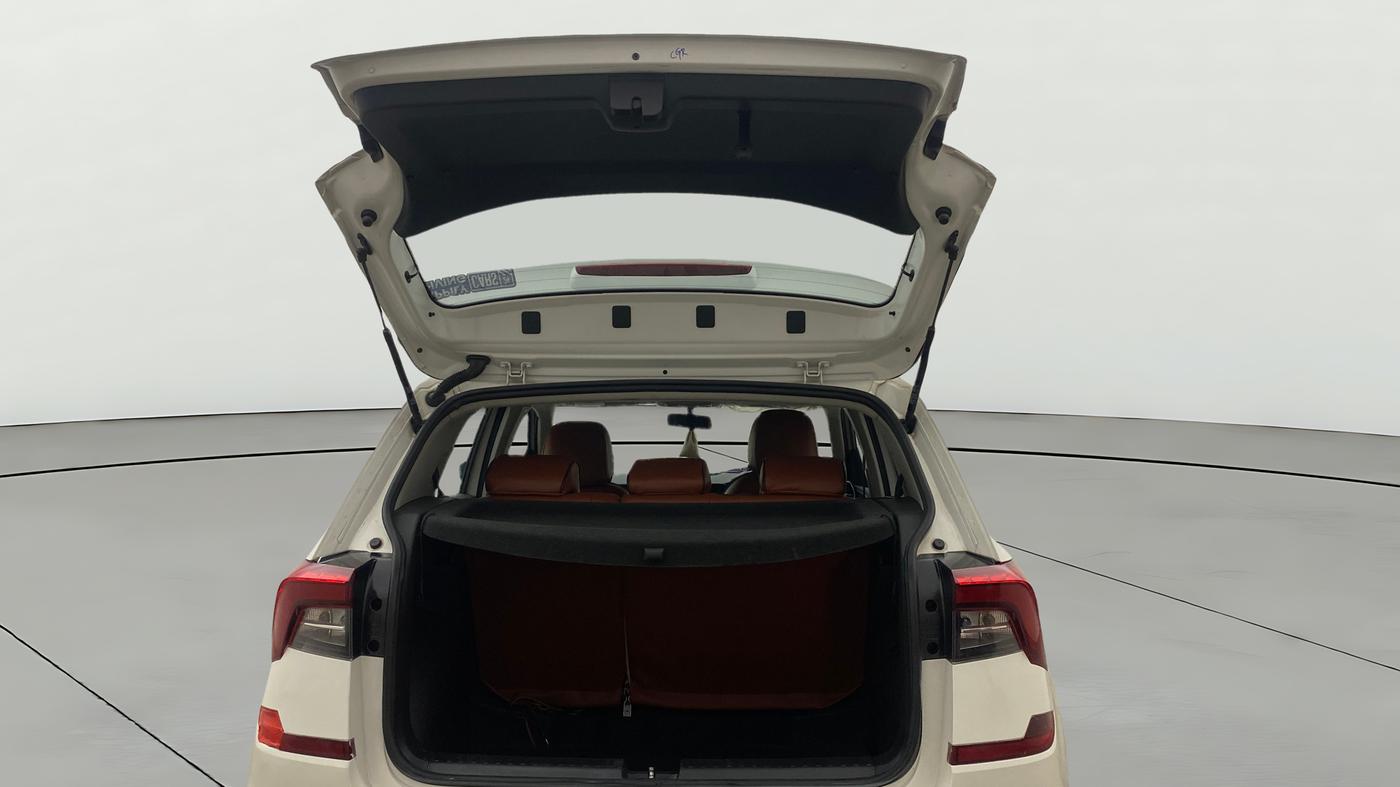 2022 Skoda KUSHAQ AMBITION 1.0L TSI MT, Petrol, Manual, 40,182 km, Boot Open Zoomed View
