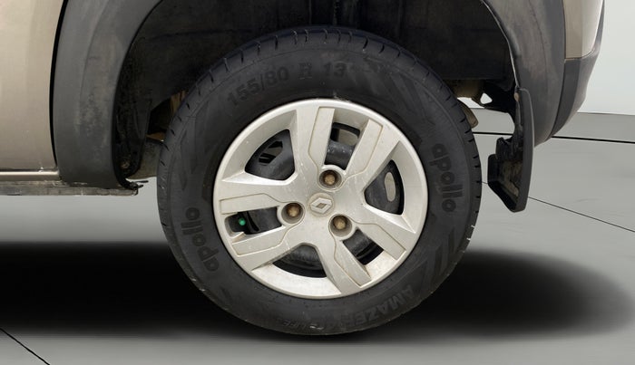 2017 Renault Kwid RXT 1.0 AMT, Petrol, Automatic, 1,01,121 km, Left Rear Wheel