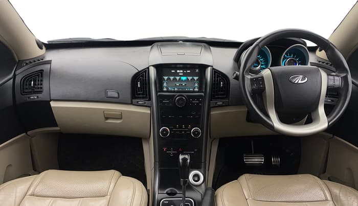 2016 Mahindra XUV500 W10 AWD AT, Diesel, Automatic, 91,250 km, Dashboard