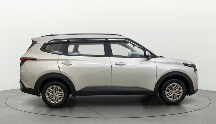 2022 KIA CARENS PRESTIGE 1.5 PETROL 7 STR, CNG, Manual, 14,845 km, Right Side View