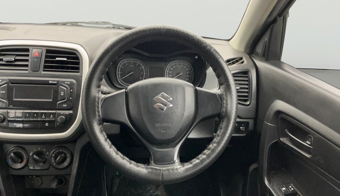 2020 Maruti Vitara Brezza LXI, Petrol, Manual, 59,889 km, Steering Wheel Close Up