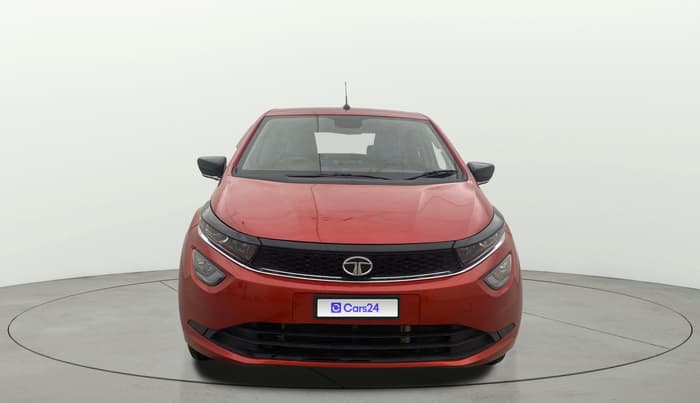 2023 Tata ALTROZ XZ PETROL, Petrol, Manual, 10,186 km, Front