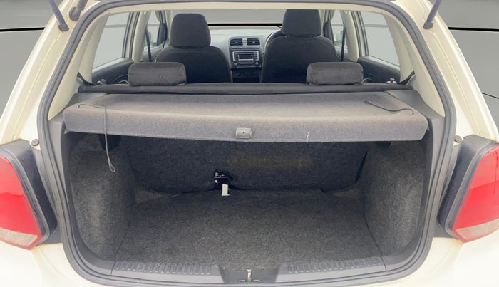 2017 Volkswagen Polo COMFORTLINE 1.2L, Petrol, Manual, 70,942 km, Boot Open Zoomed View