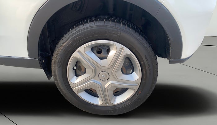 2020 Tata NEXON XM PETROL, Petrol, Manual, 50,553 km, Left Rear Wheel