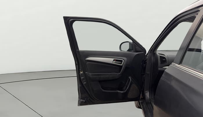 2022 Maruti Vitara Brezza ZXI, Petrol, Manual, 35,076 km, LHS Front Door