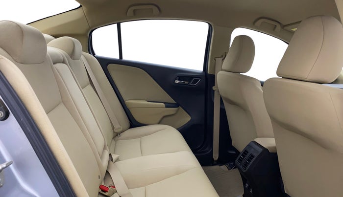 2019 Honda City 1.5L I-VTE V CVT, Petrol, Automatic, 40,131 km, Right Side Rear Door Cabin
