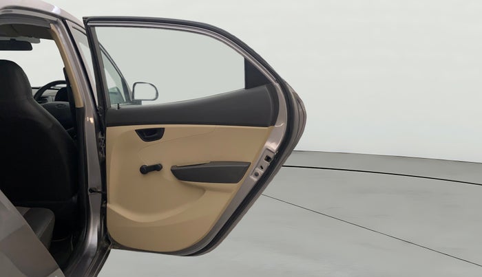 2013 Hyundai Eon ERA +, Petrol, Manual, 28,625 km, RHS Rear Door