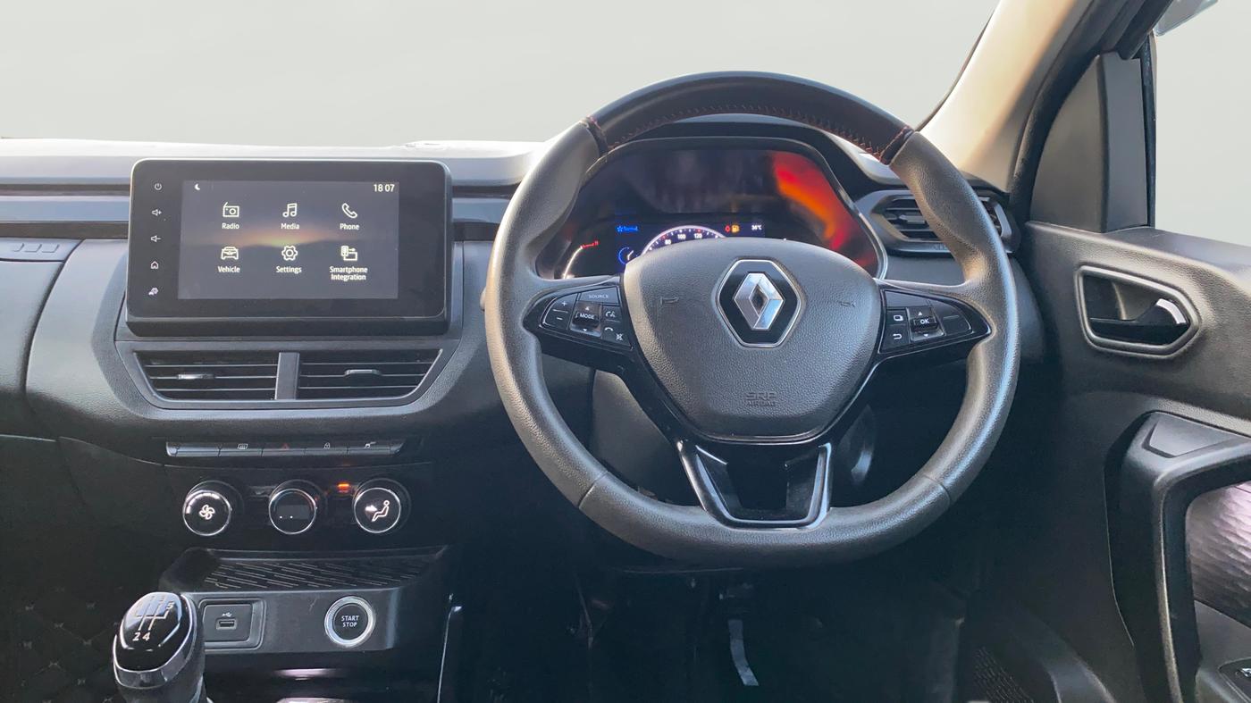 2023 Renault Kiger RXZ MT, Petrol, Manual, 29,339 km, Steering Wheel Close Up