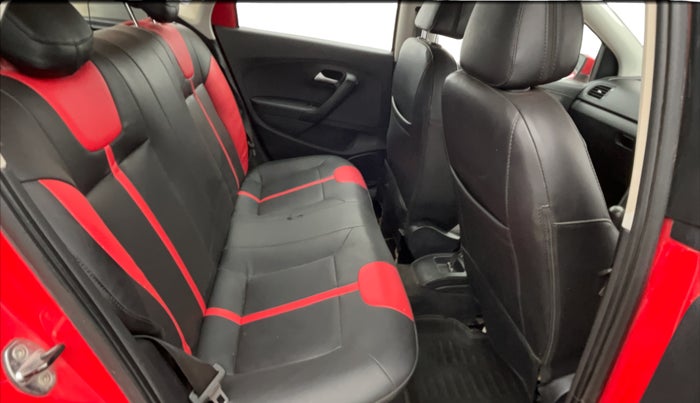 2016 Volkswagen Polo COMFORTLINE 1.2L, Petrol, Manual, 62,303 km, Right Side Rear Door Cabin