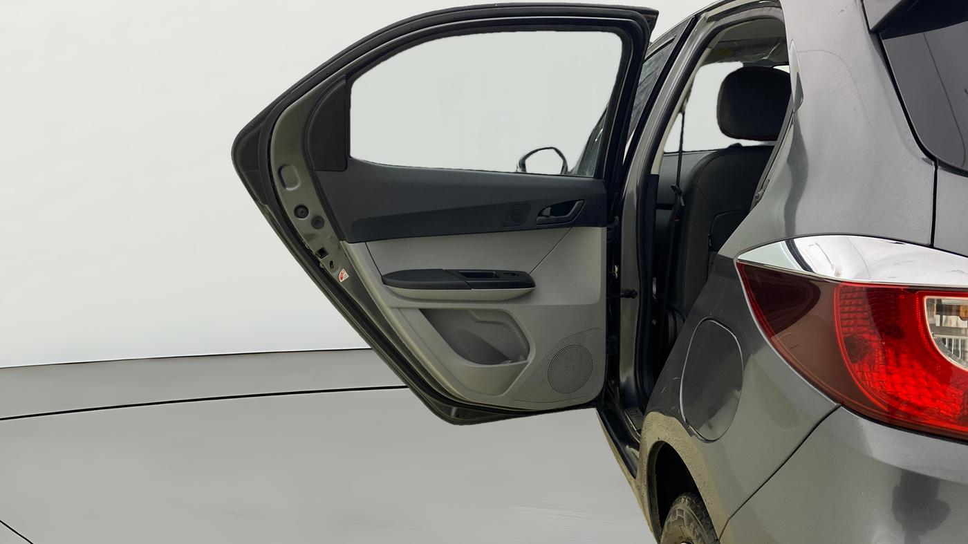 2022 Tata Tiago XT CNG, CNG, Manual, 65,553 km, LHS Rear Door