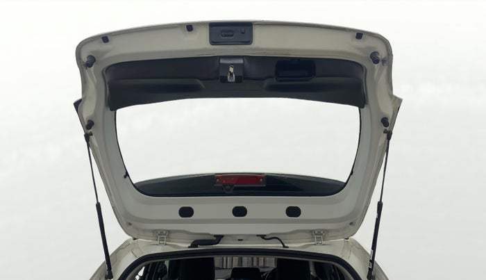 2022 Maruti Baleno ALPHA 1.2 AGS, Petrol, Automatic, 39,528 km, Boot Door Open