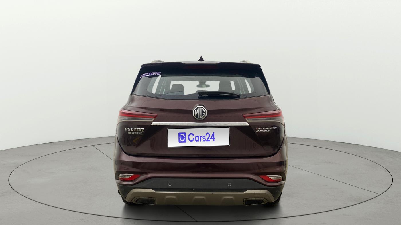 2022 MG HECTOR PLUS SELECT 2.0 DIESEL TURBO MT 7-STR, Diesel, Manual, 61,224 km, Back/Rear