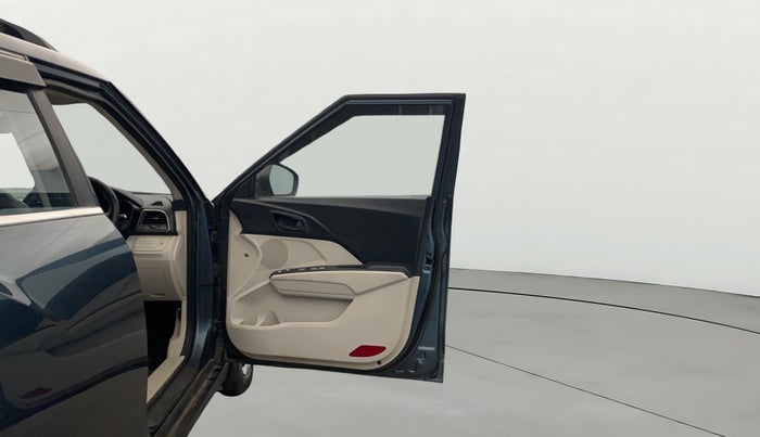 2021 Mahindra XUV300 1.5 W6 MT, Diesel, Manual, 45,062 km, RHS Front Door