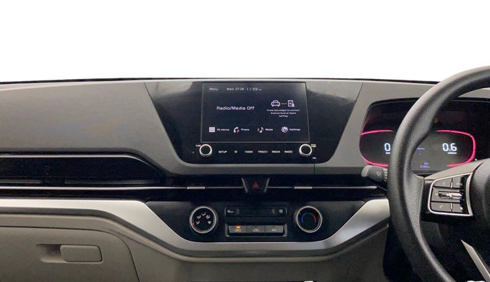 2022 KIA CARENS PRESTIGE 1.5 PETROL 7 STR, Petrol, Manual, 31,276 km, Air Conditioner