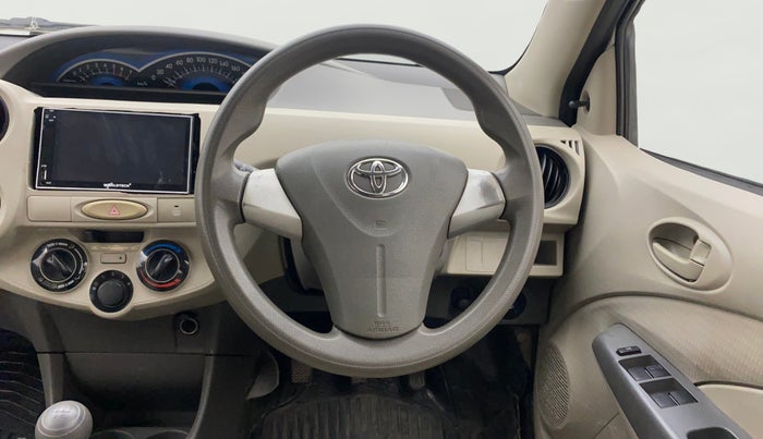 2015 Toyota Etios GD, Diesel, Manual, 86,134 km, Steering Wheel Close Up