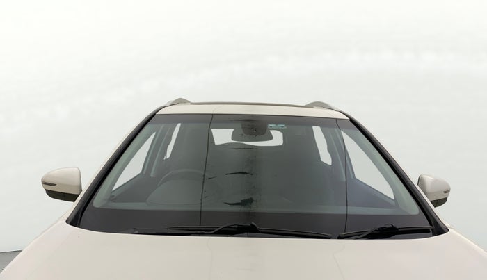 2020 MG HECTOR SHARP 1.5 DCT PETROL, Petrol, Automatic, 39,520 km, Front Windshield