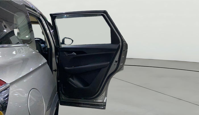 2020 MG HECTOR SHARP 1.5 DCT PETROL, Petrol, Automatic, 75,229 km, RHS Rear Door