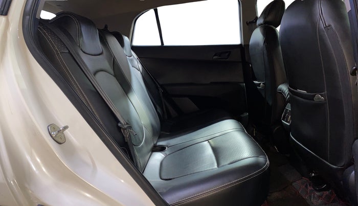 2018 Hyundai Creta E PLUS 1.6 PETROL, Petrol, Manual, 73,509 km, Right Side Rear Door Cabin