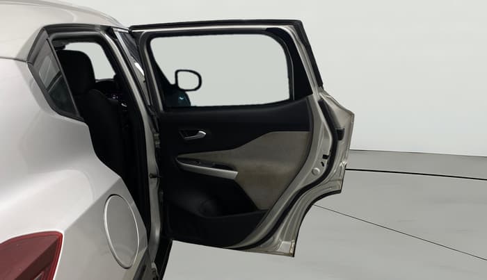 2021 Nissan MAGNITE XV MT, Petrol, Manual, 1,21,424 km, RHS Rear Door