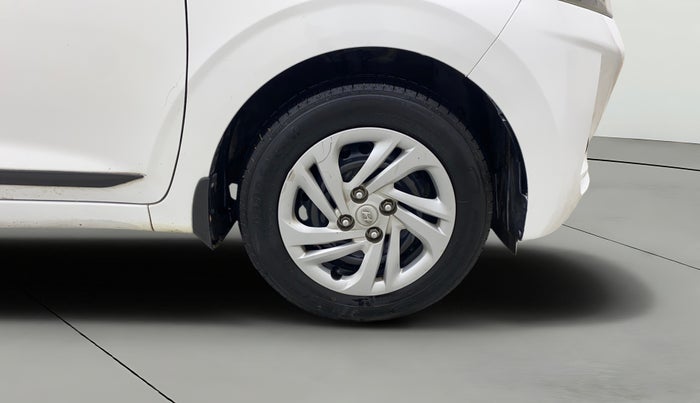 2020 Hyundai GRAND I10 NIOS MAGNA AMT 1.2 KAPPA VTVT, Petrol, Automatic, 68,750 km, Right Front Wheel