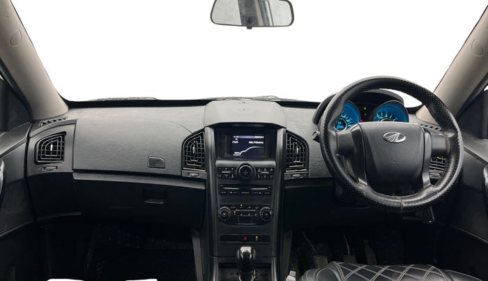 2020 Mahindra XUV500 W5, Diesel, Manual, 56,961 km, Dashboard