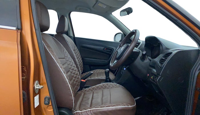 2021 Toyota URBAN CRUISER MID GRADE MT, CNG, Manual, 79,736 km, Right Side Front Door Cabin