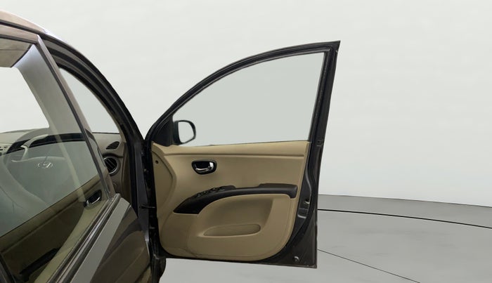 2013 Hyundai i10 SPORTZ 1.2 AT, Petrol, Automatic, 60,984 km, RHS Front Door