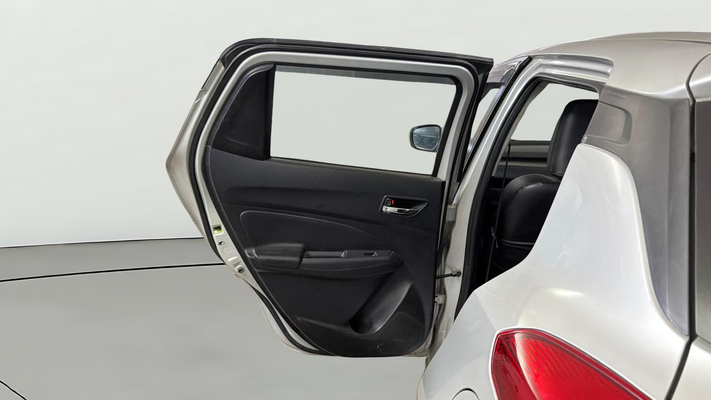 2022 Maruti Swift VXI, Petrol, Manual, 59,606 km, LHS Rear Door